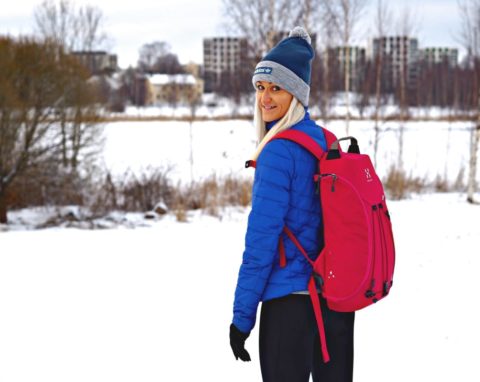 PITÄISIKÖ HANKKIA VALMENTAJA?