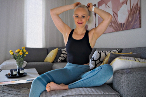 VALMENTAJAN VASTUU & KOULUTTAUTUMINEN